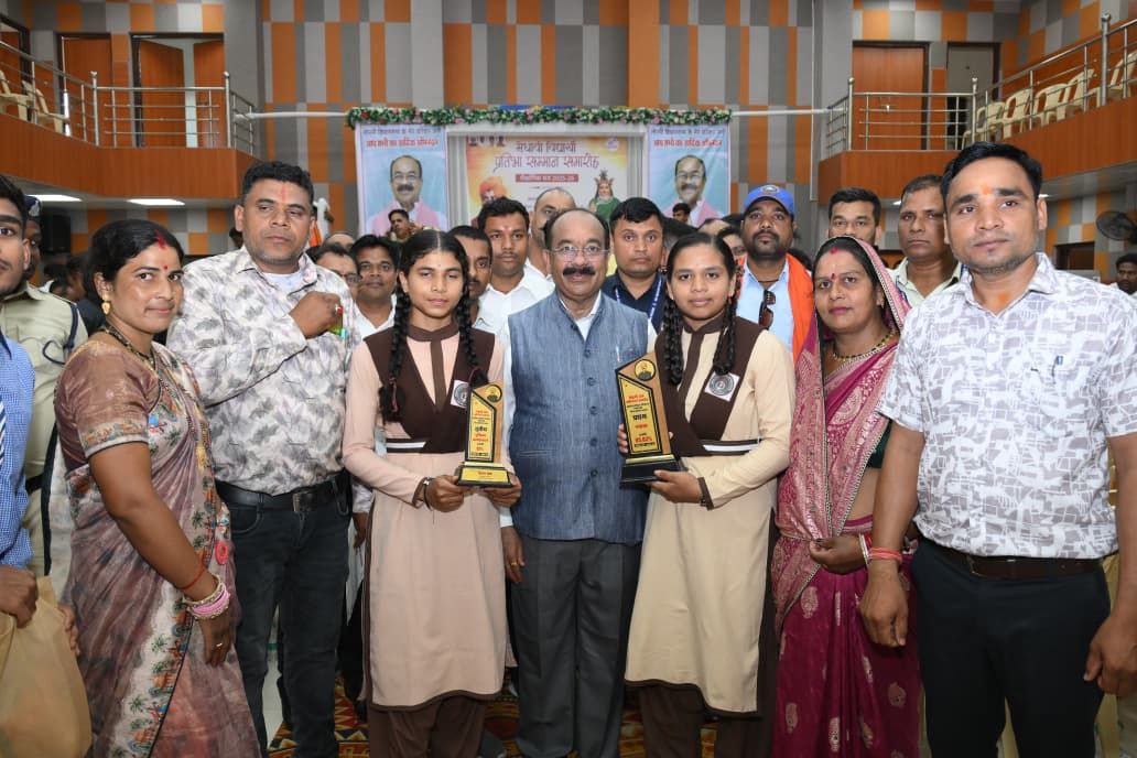 लोरमी ने शिक्षा के क्षेत्र में बनाई अलग पहचान, लोरमी के छात्र प्रवीण्य सूची और प्रतियोगी परीक्षा में बना रहे स्थान : उप 