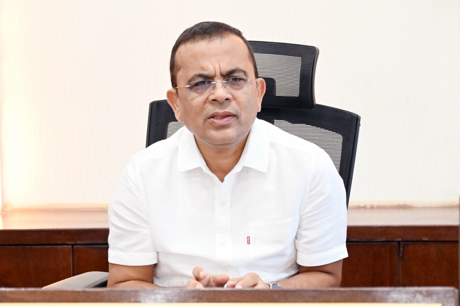 निर्माणाधीन मेडिकल कॉलेज कुटरा का कलेक्टर ने लिया जायजा, समय-सीमा में पूर्ण करने के निर्देश  मेडिकल कॉलेज प्रारंभ करने स